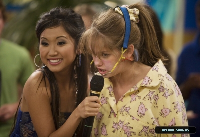 brenda song and debby ryan