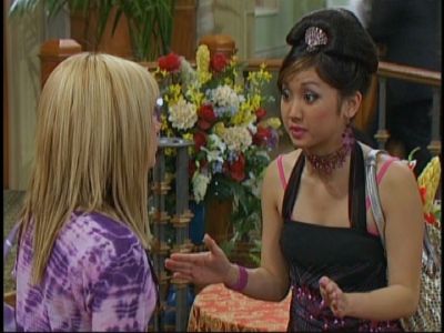 Picture Of Brenda Song In The Suite Life Of Zack And Cody Brenda Song Teen