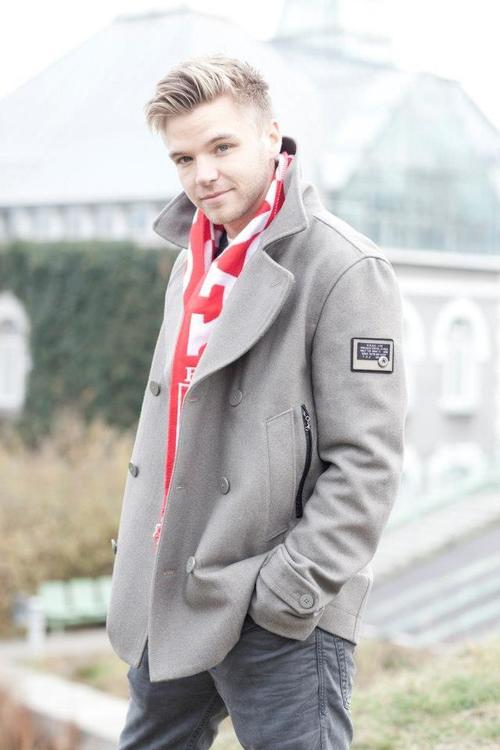 General photo of Brett Davern