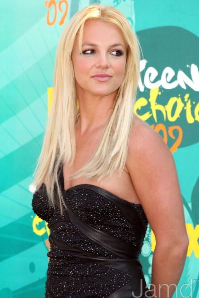 Britney Spears in Teen Choice Awards 2009