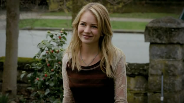 Britt Robertson in The Secret Circle