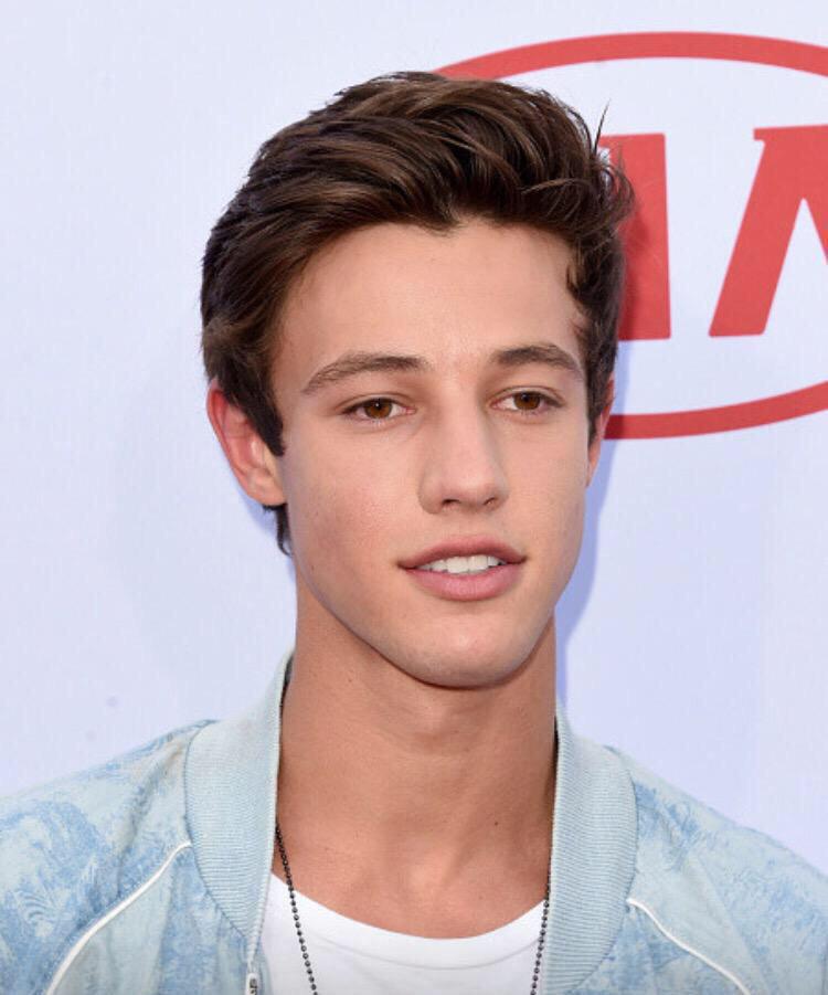 General photo of Cameron Dallas