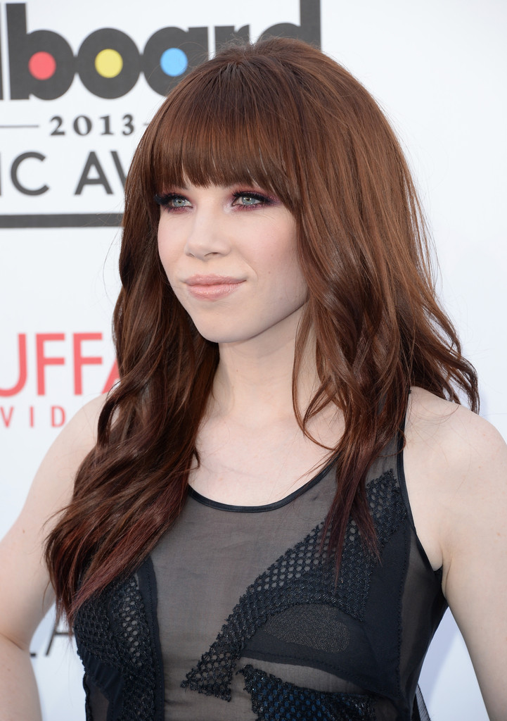 General photo of Carly Rae Jepsen