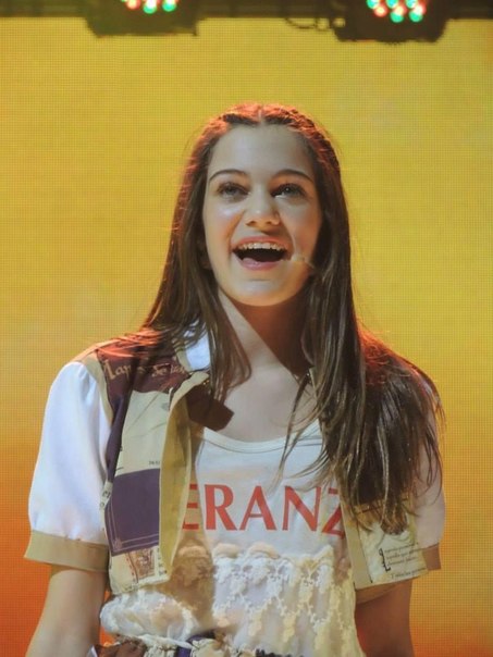 Carolina Domenech in Aliados