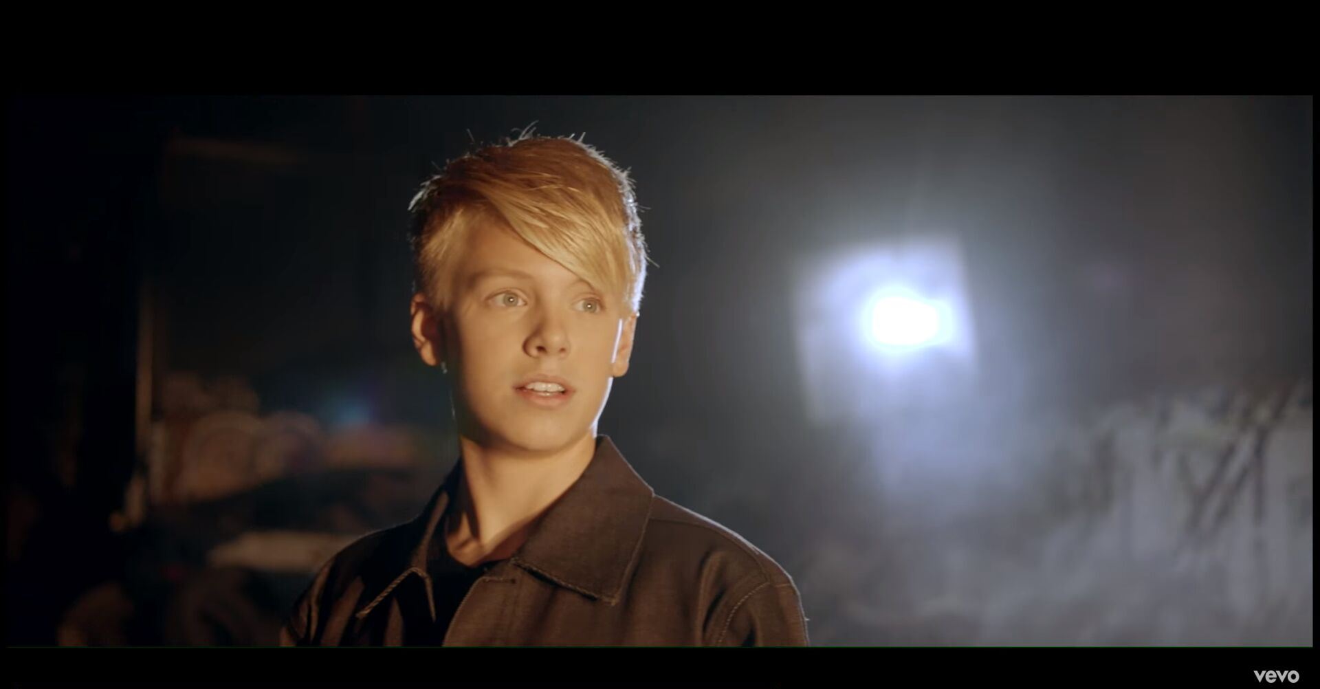 Carson Lueders in Music Video: You're The Reason