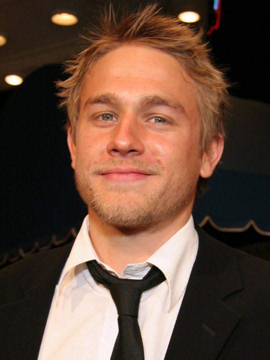 General photo of Charlie Hunnam