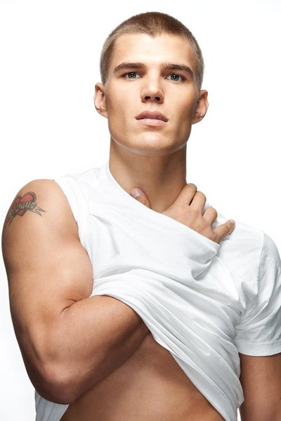 General photo of Chris Zylka