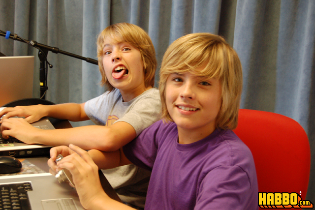 General photo of Cole & Dylan Sprouse