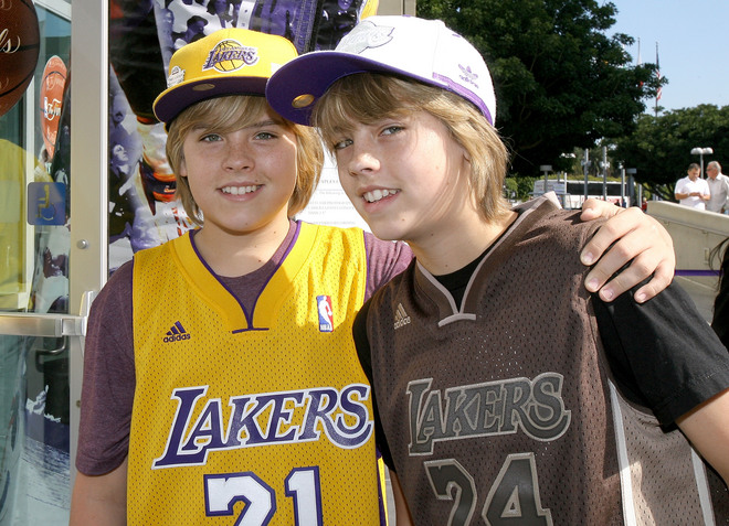 General photo of Cole & Dylan Sprouse