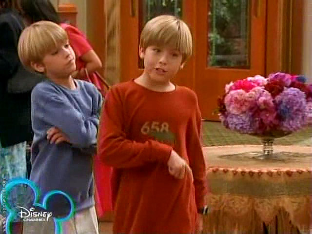 Cole & Dylan Sprouse in The Suite Life of Zack and Cody