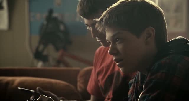 Colin Ford in Disconnect