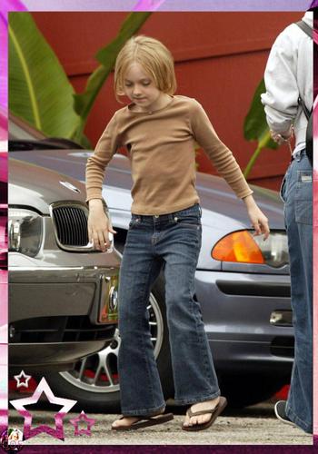 General photo of Dakota Fanning