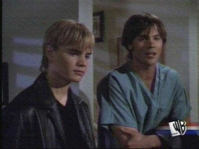 David Gallagher in 7th Heaven