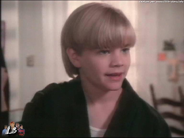 David Gallagher in 7th Heaven