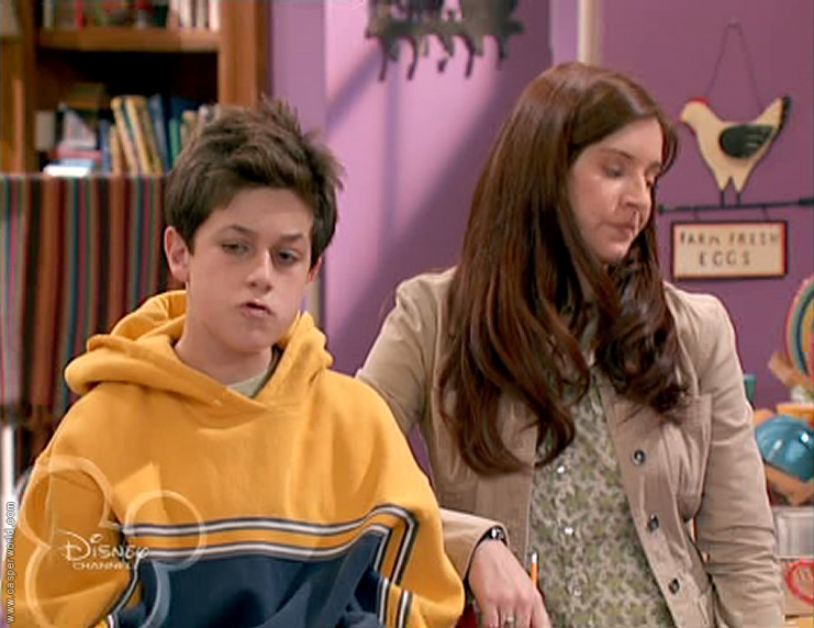 David Henrie in That's So Raven, episode: The Lying Game