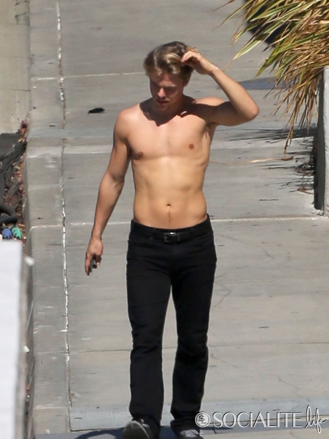 General photo of Derek Hough