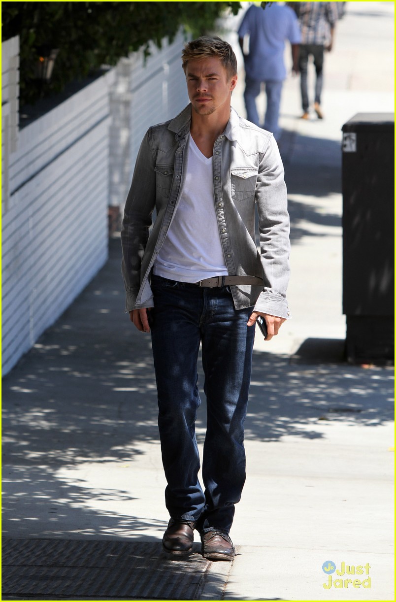 General photo of Derek Hough