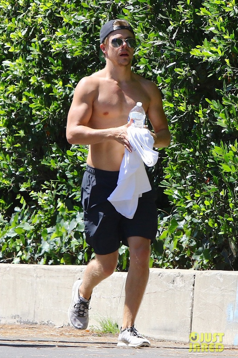 General photo of Derek Hough