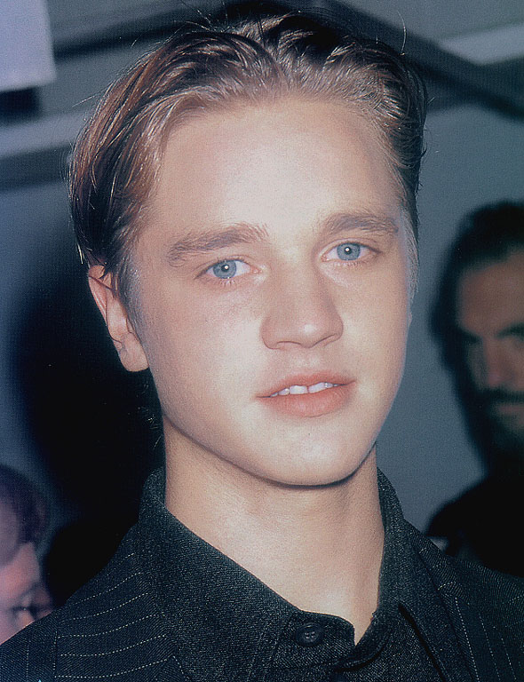 Picture of Devon Sawa in General Pictures - ds306_22.jpg | Teen Idols 4 You