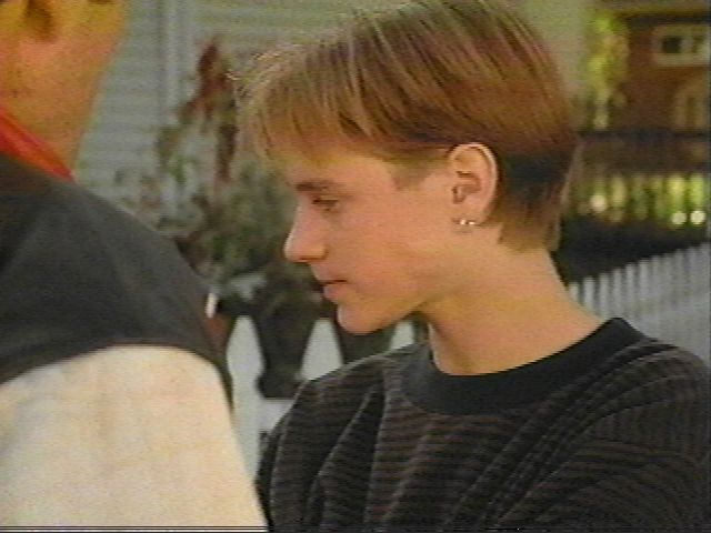 Devon Sawa in Night of the Twisters