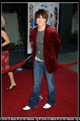 General photo of Drake Bell