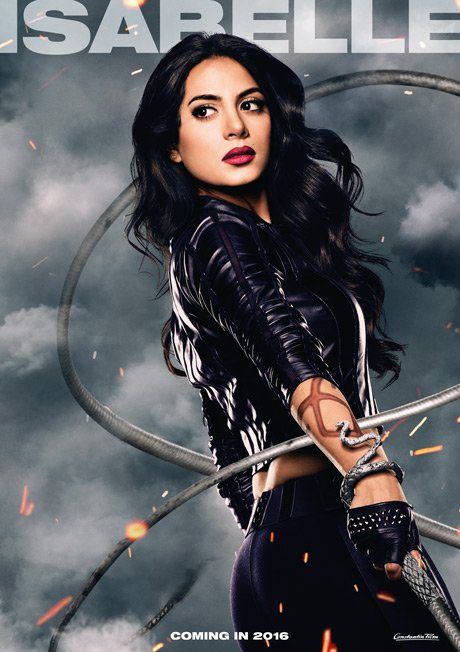 Emeraude Toubia in Shadowhunters