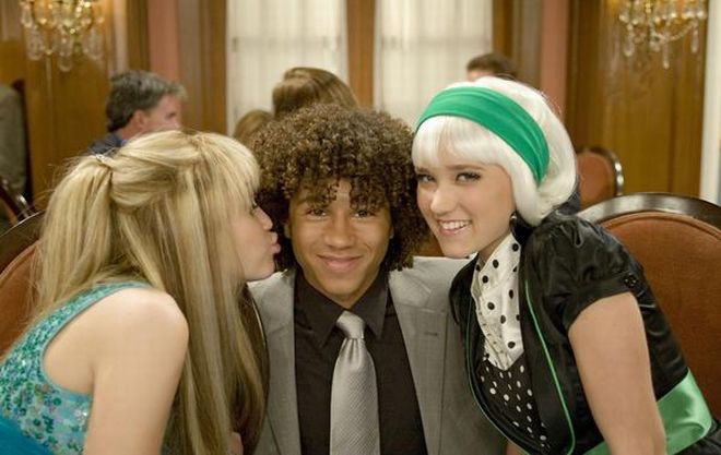 Emily Osment in Hannah Montana (Season 2)