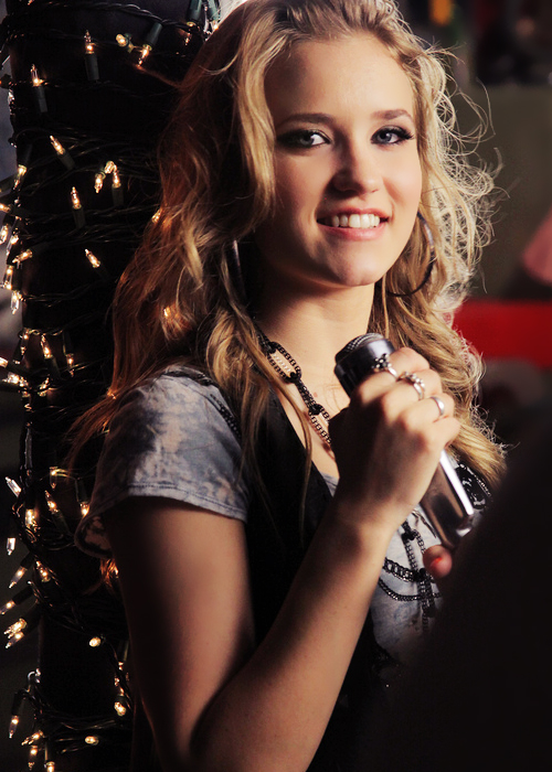 Picture of Emily Osment in Music Video: All The Way Up - emily-osment ...