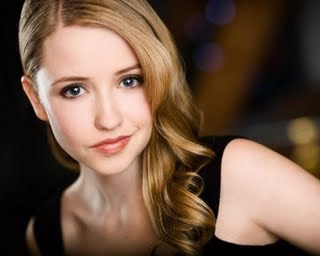 General photo of Emily Tennant