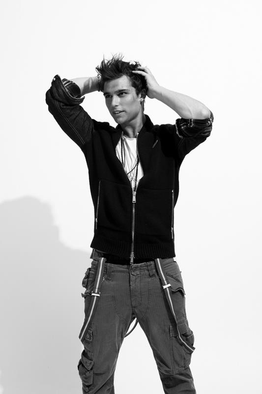 General photo of Eric Saade