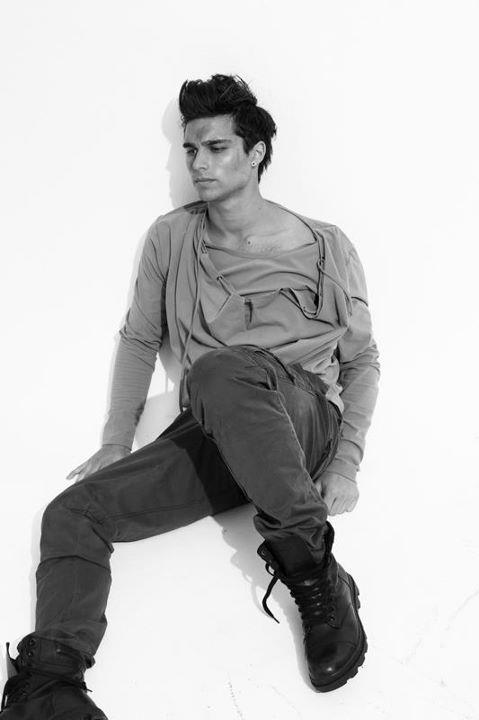 General photo of Eric Saade