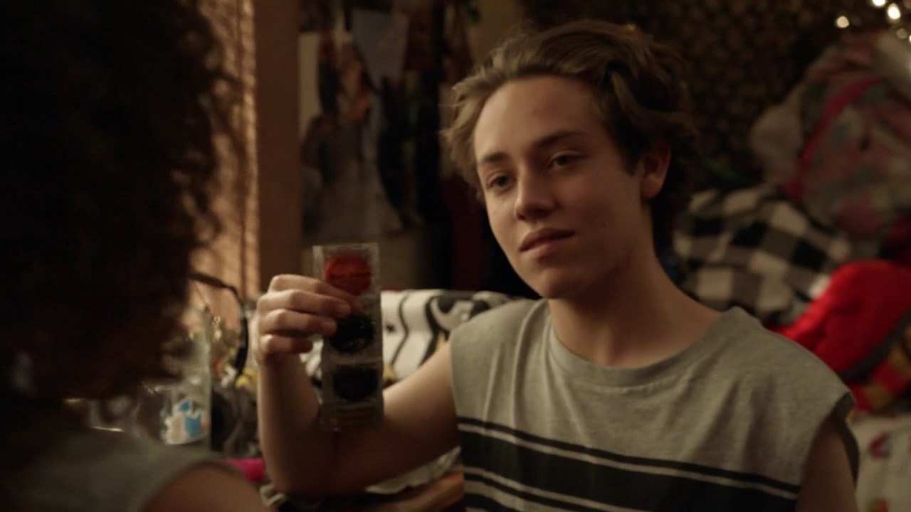 Ethan Cutkosky in Shameless