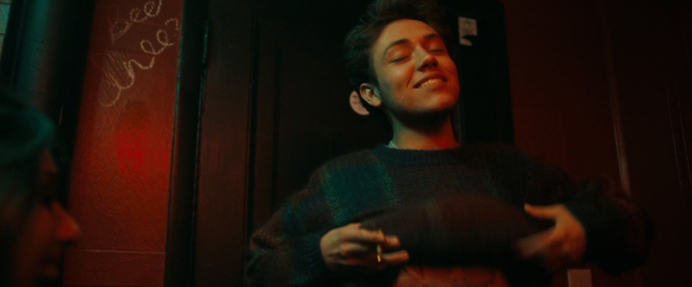 Ethan Cutkosky in Alex/October