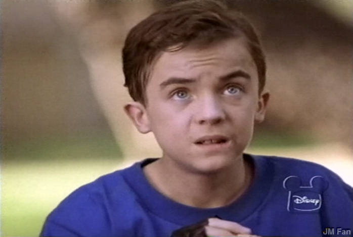 Frankie Muniz in Miracle in Lane 2