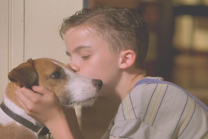 Frankie Muniz in My Dog Skip