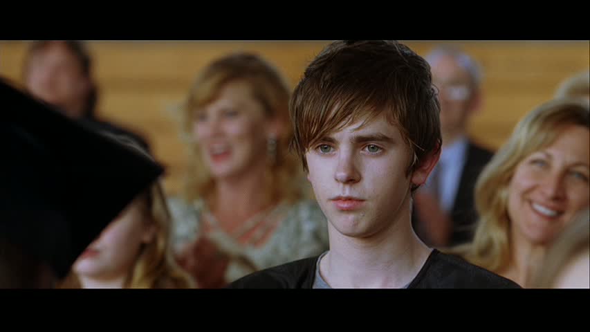 Freddie Highmore in The Art of Getting By