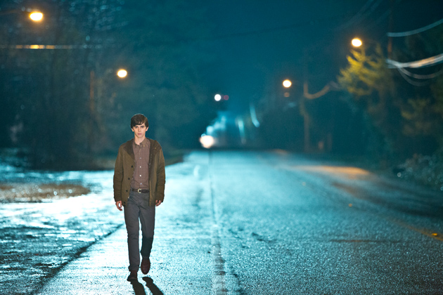 Freddie Highmore in Bates Motel