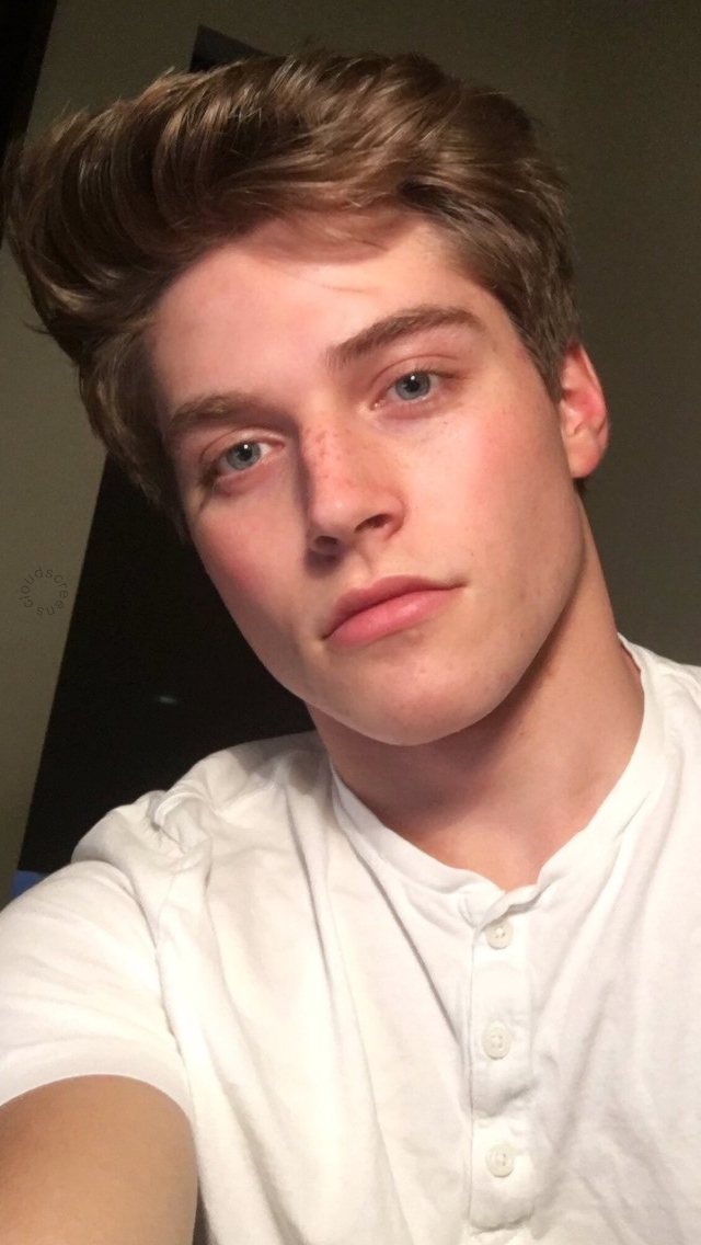 General photo of Froy