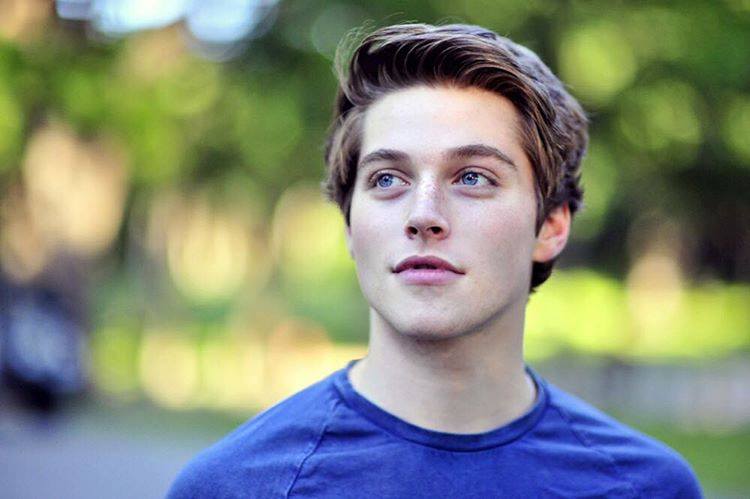 General photo of Froy