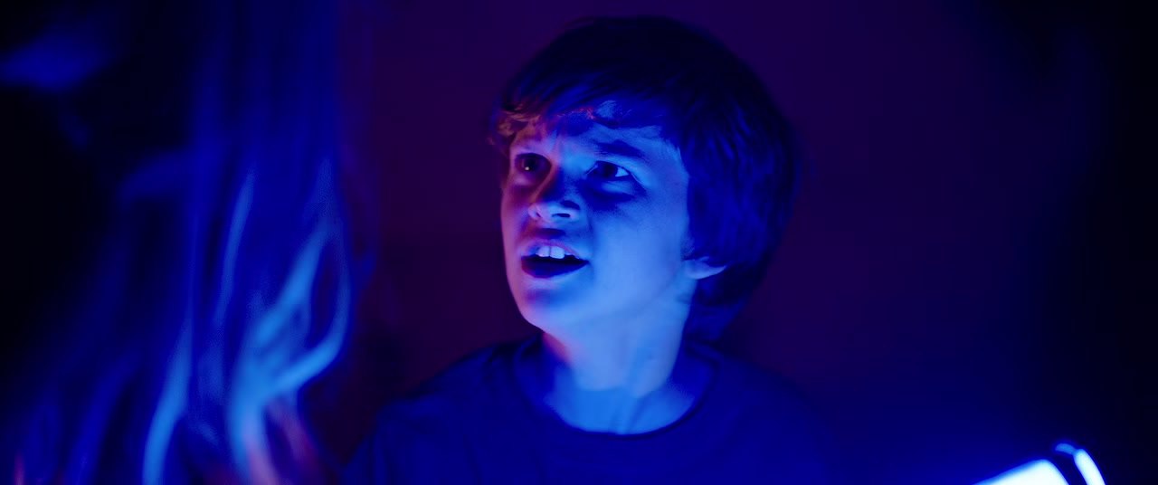 Gabriel Bateman in Lights Out