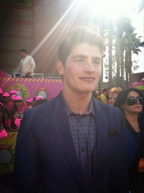 General photo of Gregg Sulkin