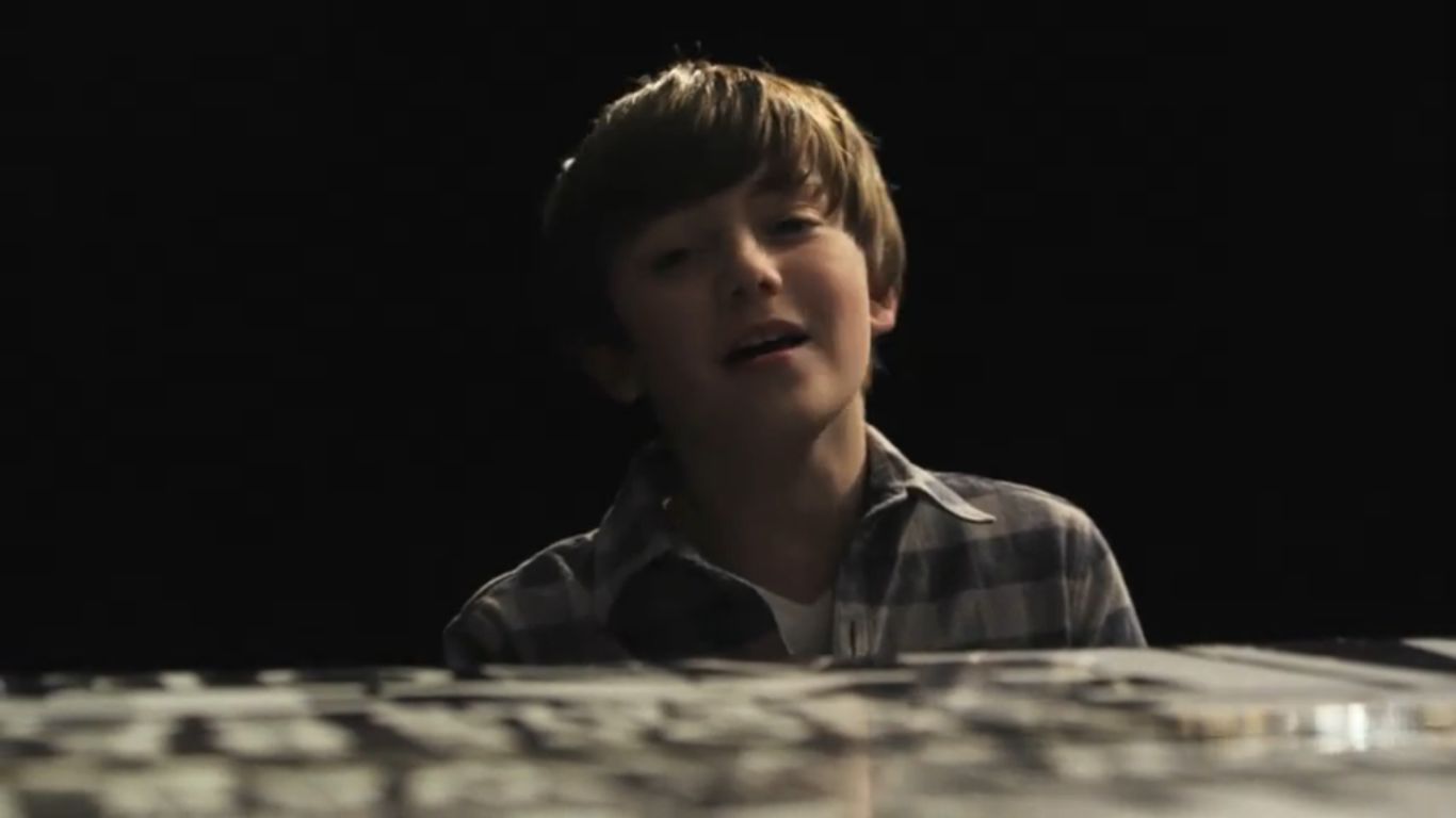 Greyson Chance in Music Video: Waiting Outside the Lines