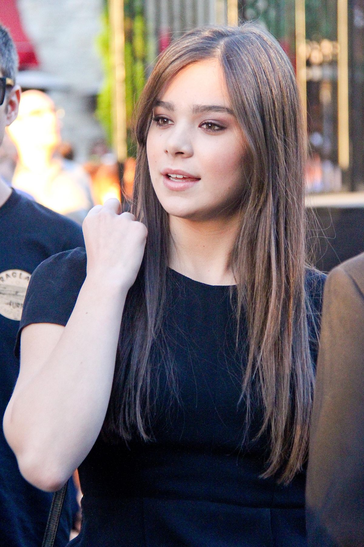 General photo of Hailee Steinfeld