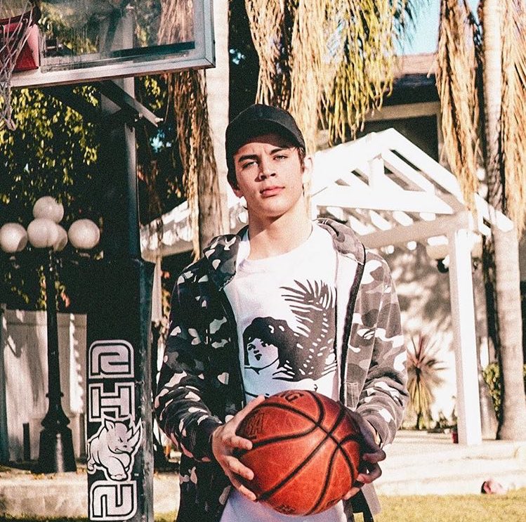 General photo of Hayes Grier