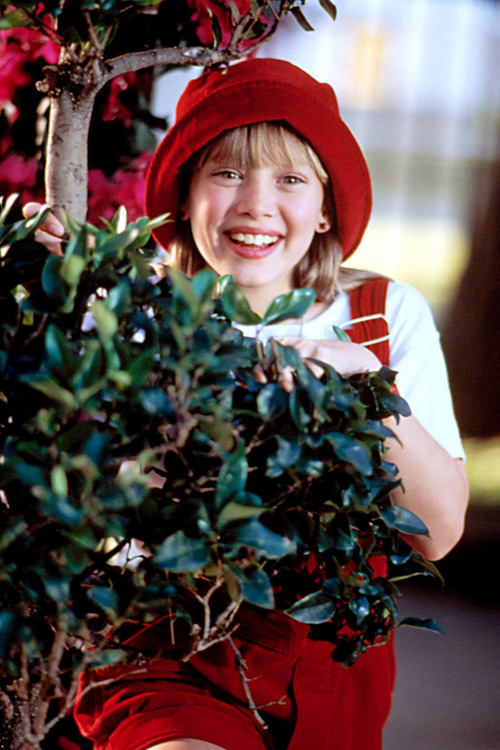 Hilary Duff in Casper Meets Wendy