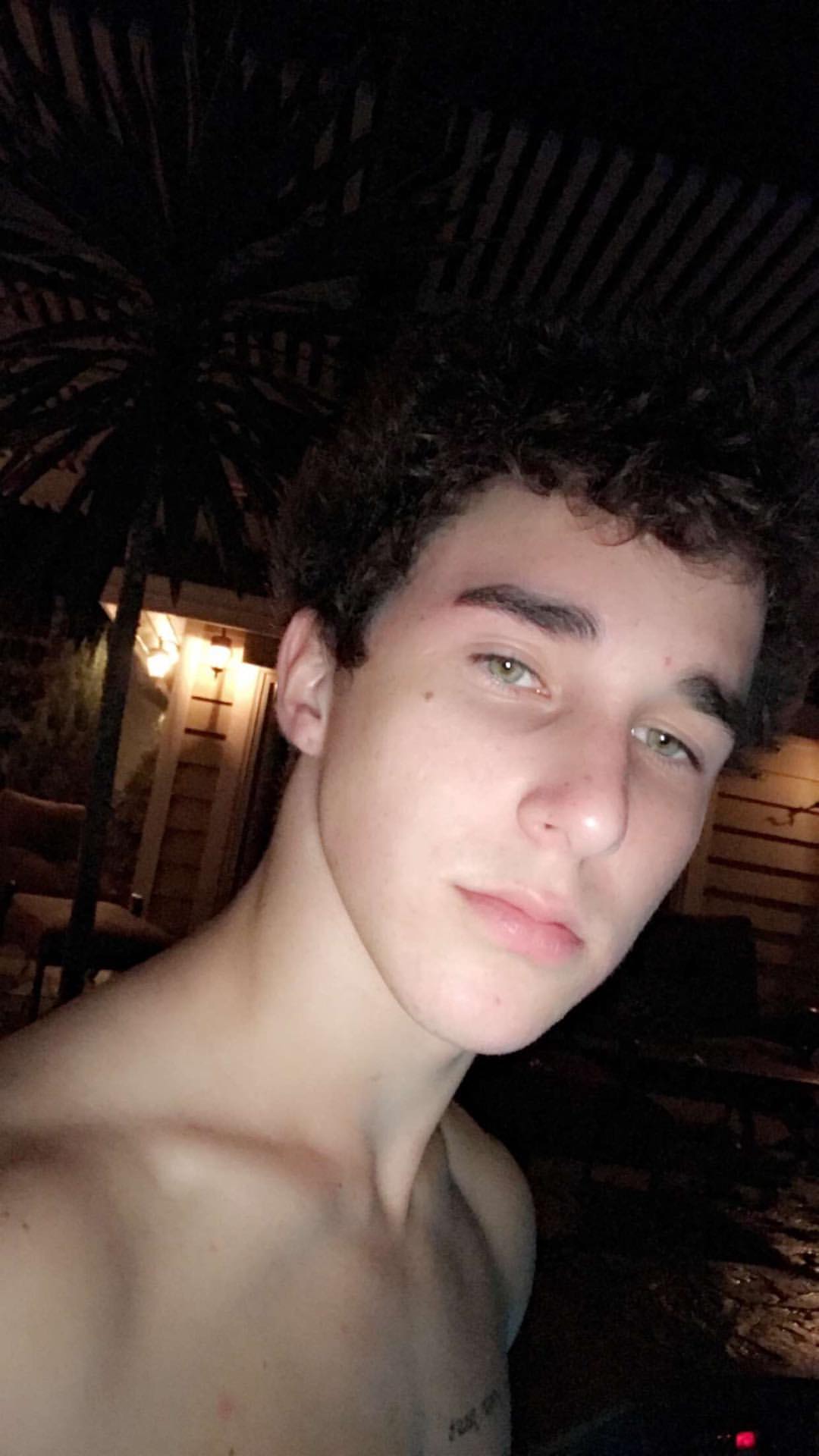 General photo of Hunter Rowland