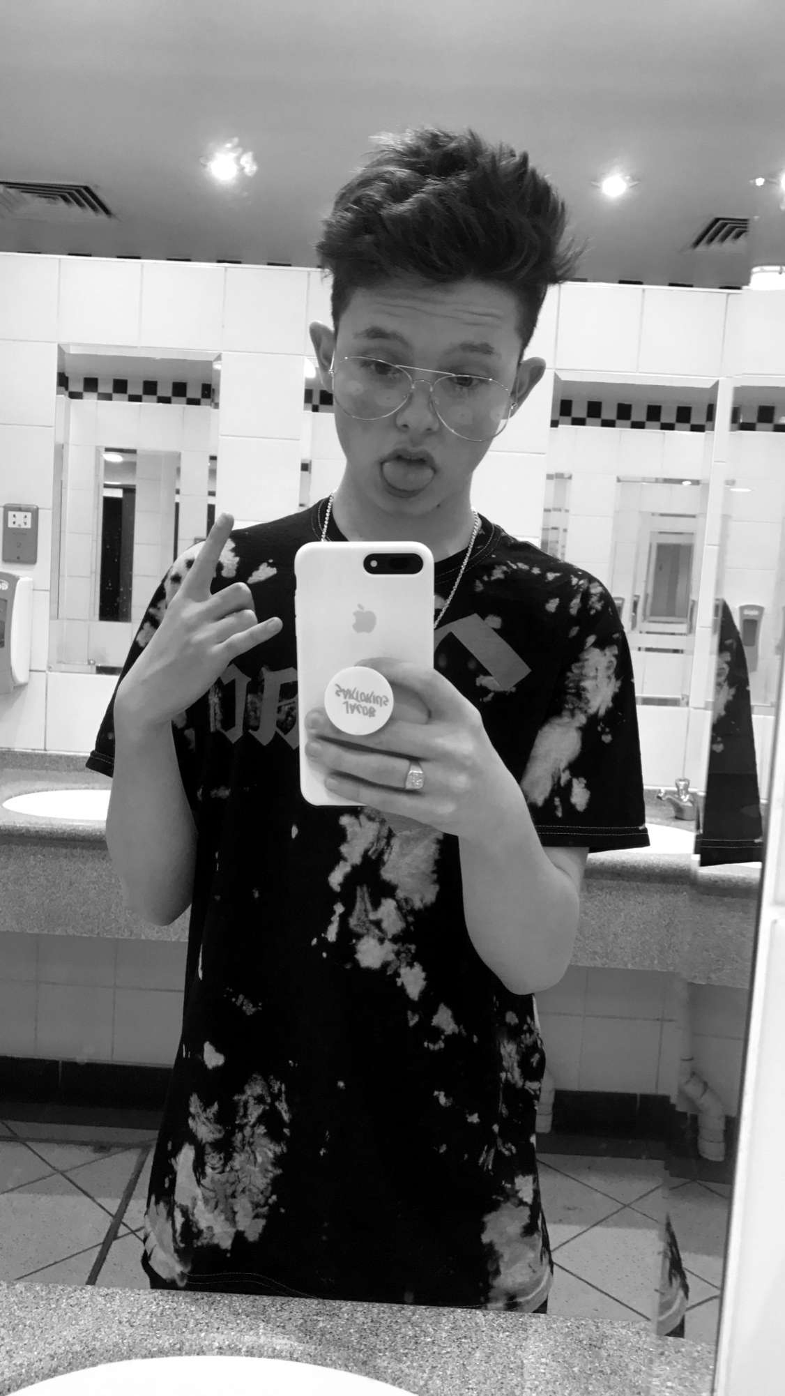 General photo of Jacob Sartorius