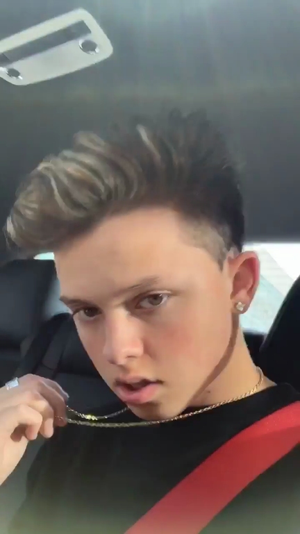 General photo of Jacob Sartorius