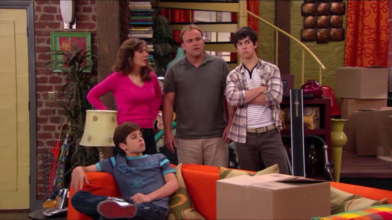 Jake T. Austin in Wizards of Waverly Place (Season 1)