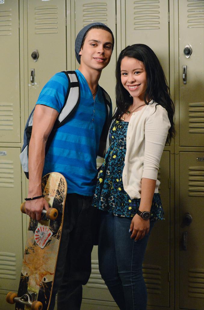 jake t austin age in the fosters